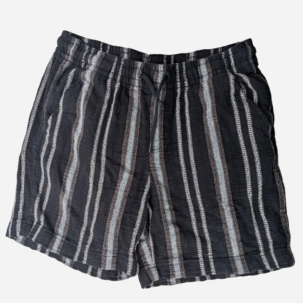 Art-class Men's Black and Grey Shorts